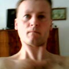 Miły, wolny 33-latek o młodym wyglądzie…