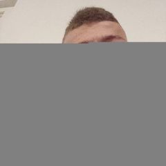 Przystojny młody szukam starszego pana