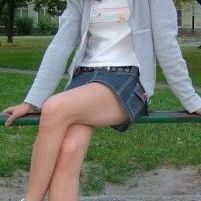 Młoda 18-stka poszukuje przyjaciółki do…