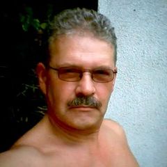 Poznam Kobietę o kobiecym wyglądzie, z …