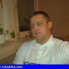 CZESC WSZYSTKIM MA NA IMIE DAREK MAM 28…
