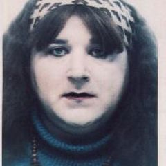 Bardzo doświadczona służąca i niewolnic…