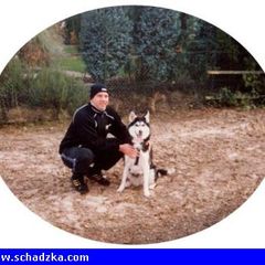 chetnie poznam mila, urocza dziewczyne …