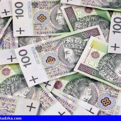 Młody bogaty dla atrakcyjnej 5-10 tys
