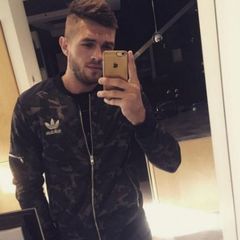 zolnierz szuka drugiej połówki