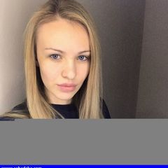 Dyskretna Dominika szuka mężczyzny na bliższą rela