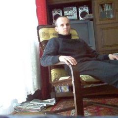 25 latek szczupłej budowy ciała i wzroś…