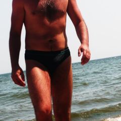 zadbany namiętny brunet dla pań par panów doswiadc